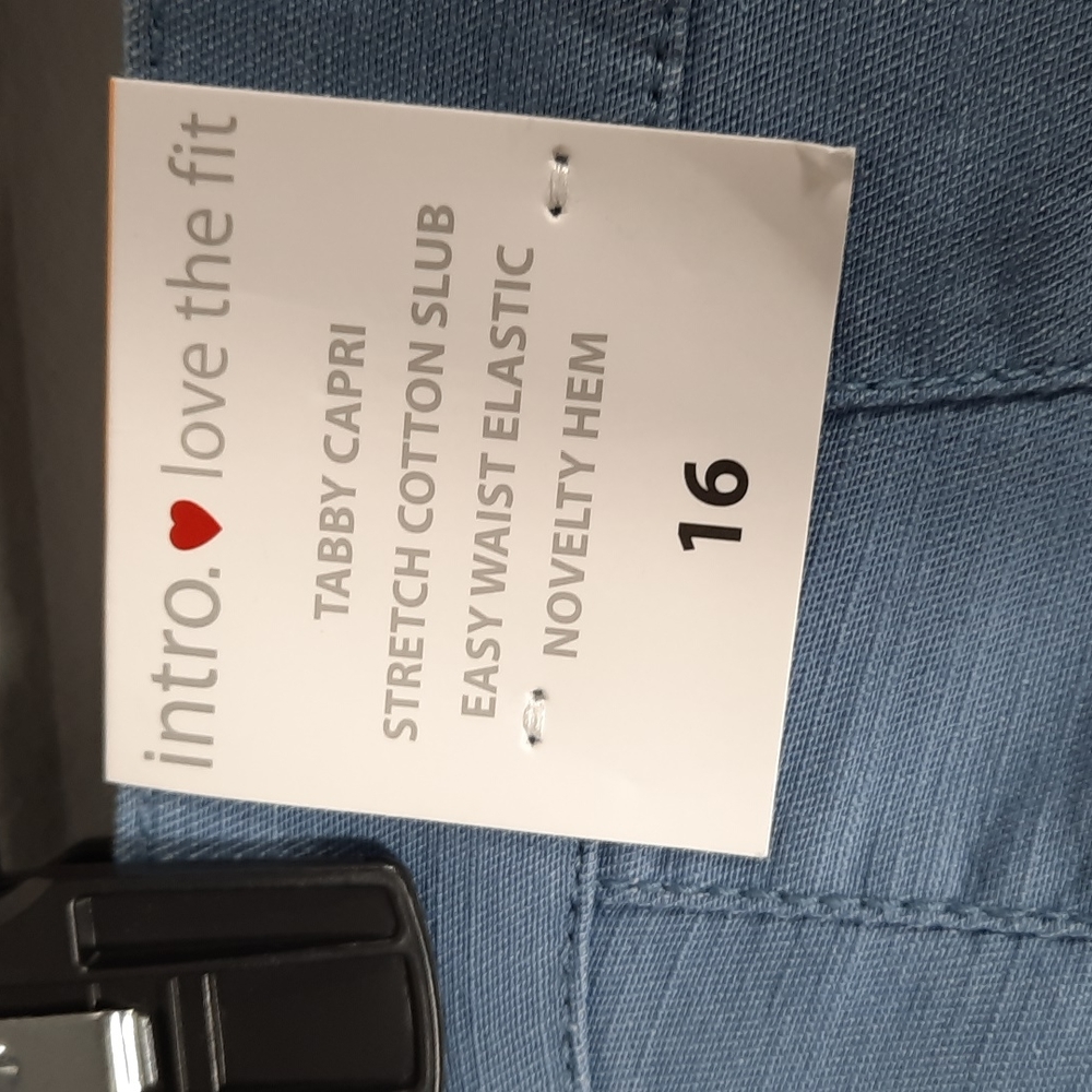 NWT INTRO ❤ LOVE THE FIT blue Tabby Capri pants, Sz 16 - Picture 9 of 13